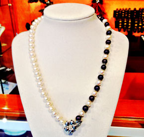 Pearl-city-necklace